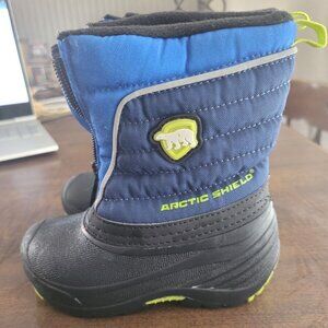 Arctic Shield Boots Kid's Size 6